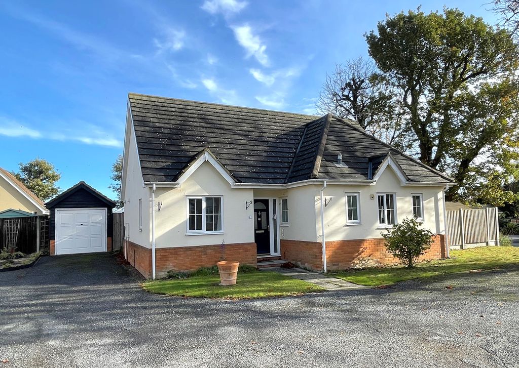 Property photo 1 of 9