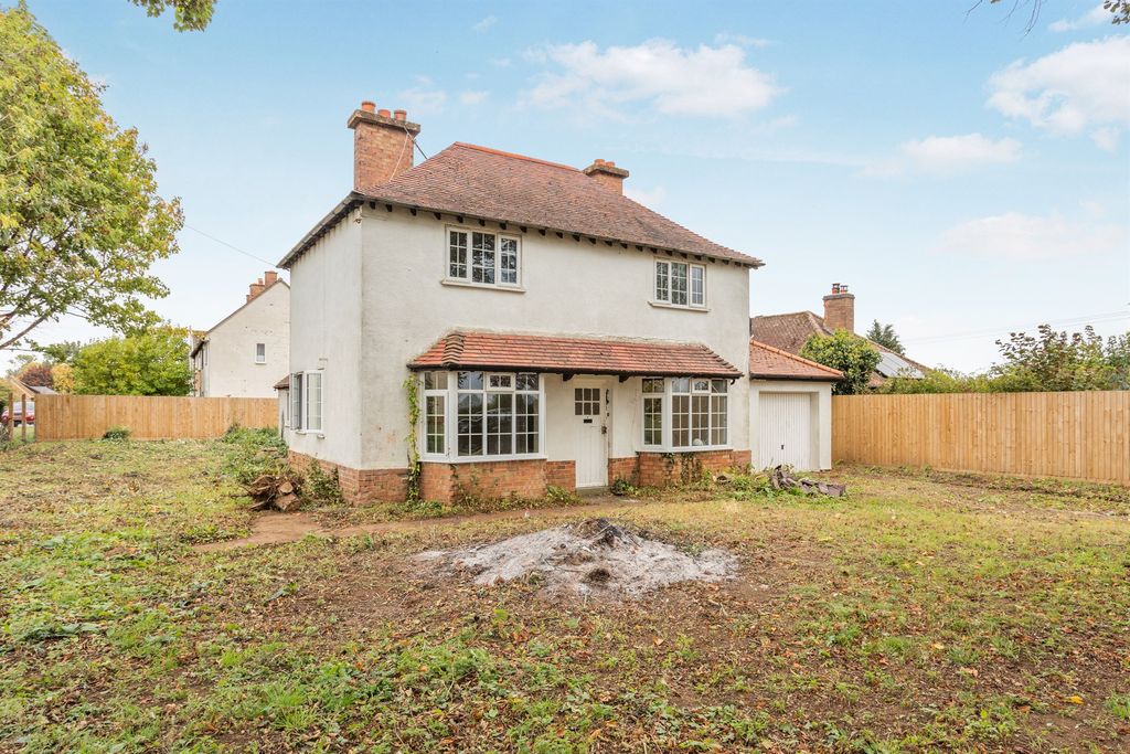 Property photo 3 of 13