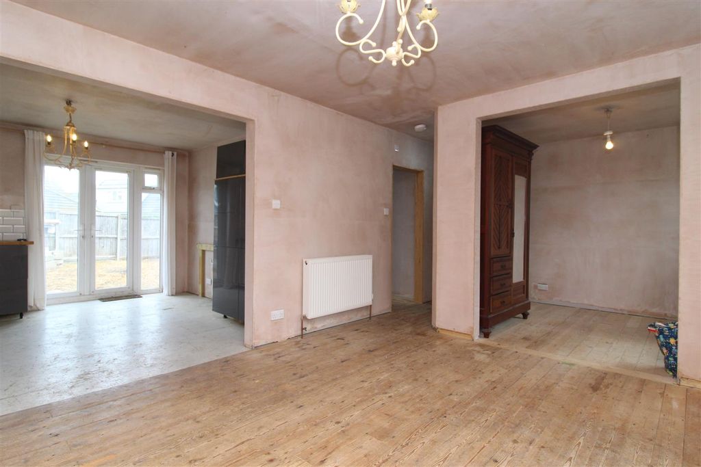 Property photo 2 of 19 Img_5662.Jpg