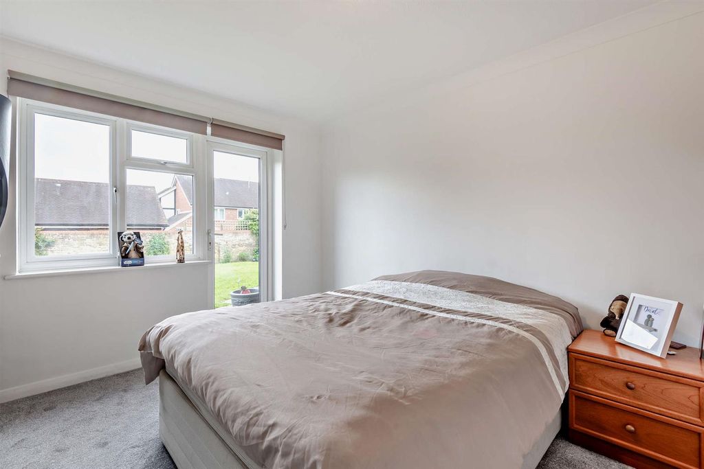 Additional image 10 of 2 bed maisonette for saleQueens Avenue, Maidstone ME16