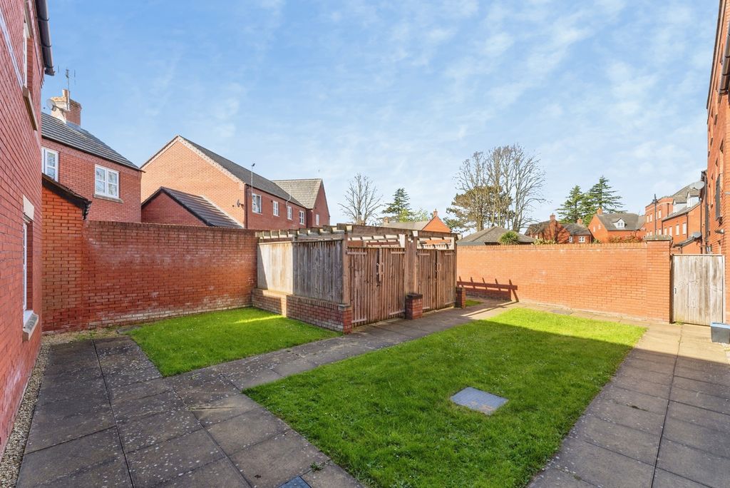Additional image 15 of 2 bed flat for saleUpton Grange, Chester, Cheshire CH2