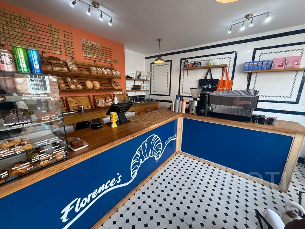 Property photo 2 of 5 Photo 1