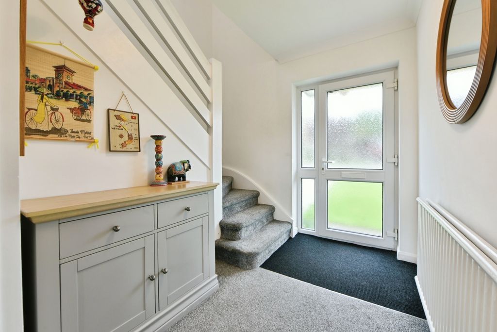 Property photo 2 of 13 Pbox-Img.Jpg