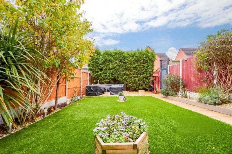 Property photo 2 of 23 Ragstone  26.Jpeg