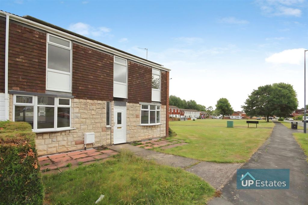 Property photo 1 of 18 Front