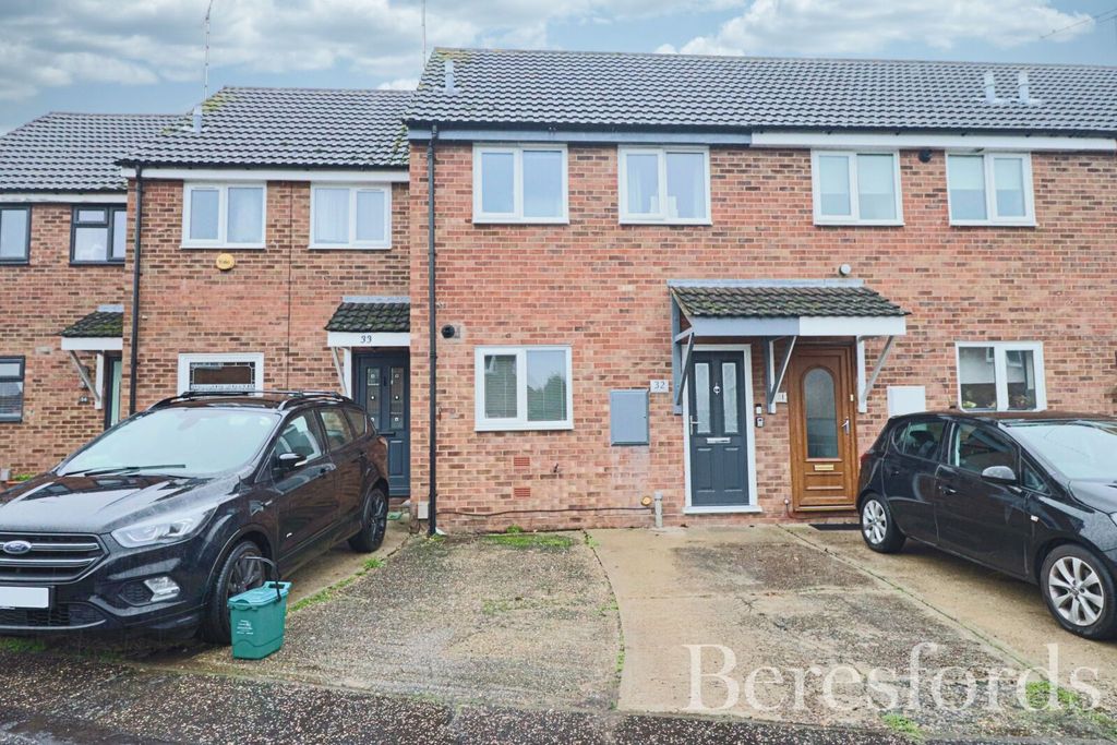 Property photo 1 of 14 Front