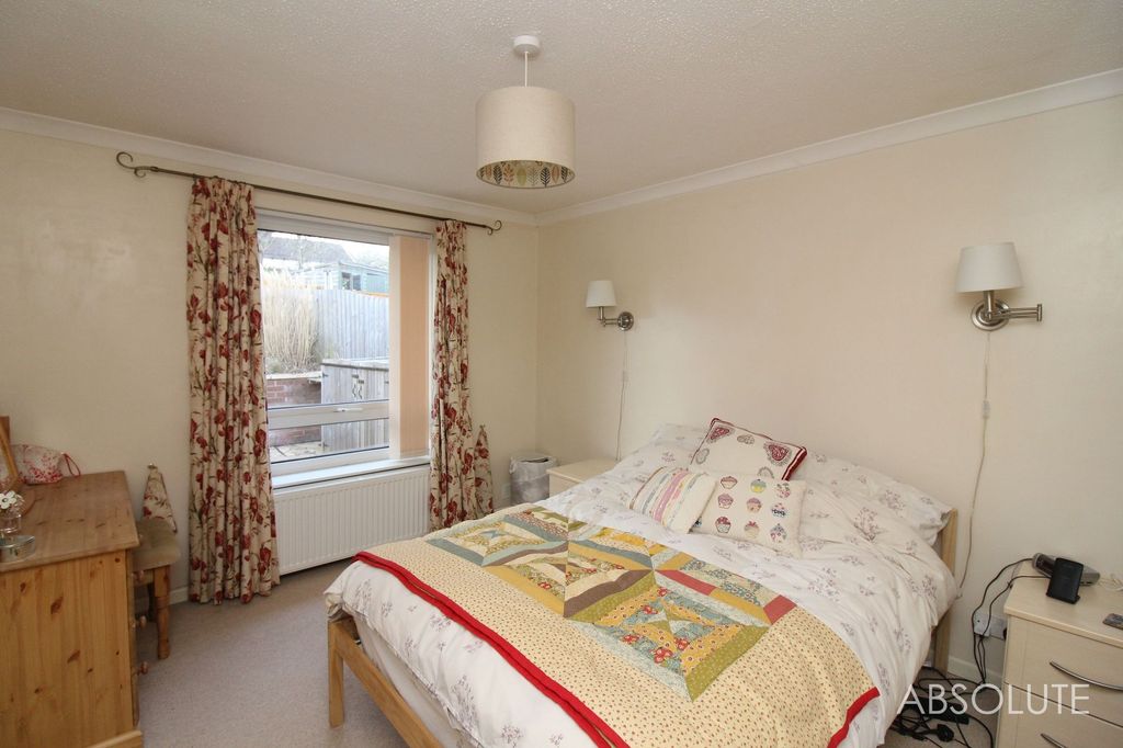 Property photo 3 of 8