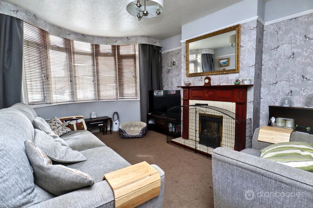 Property photo 2 of 22 5444142