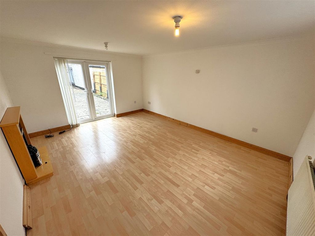 Property photo 2 of 27 Image20.Jpeg