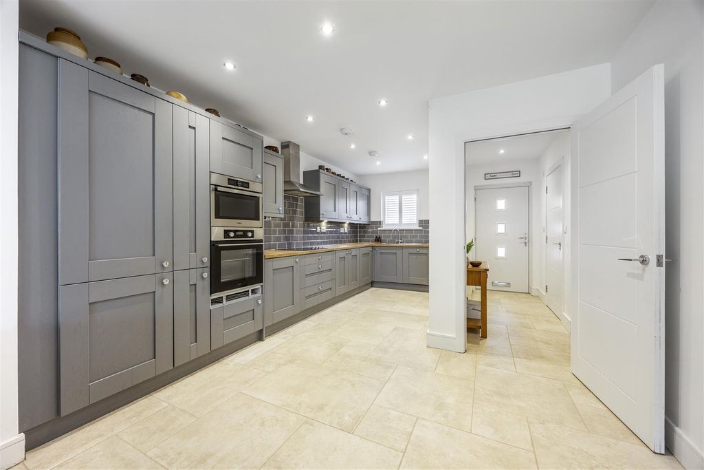 Property photo 2 of 15 Sketch_Ph8_6367150.Jpg