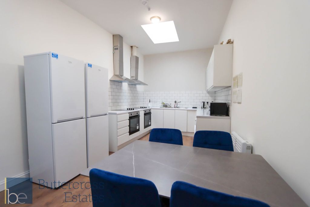 Property photo 2 of 5 Kitchen Diner