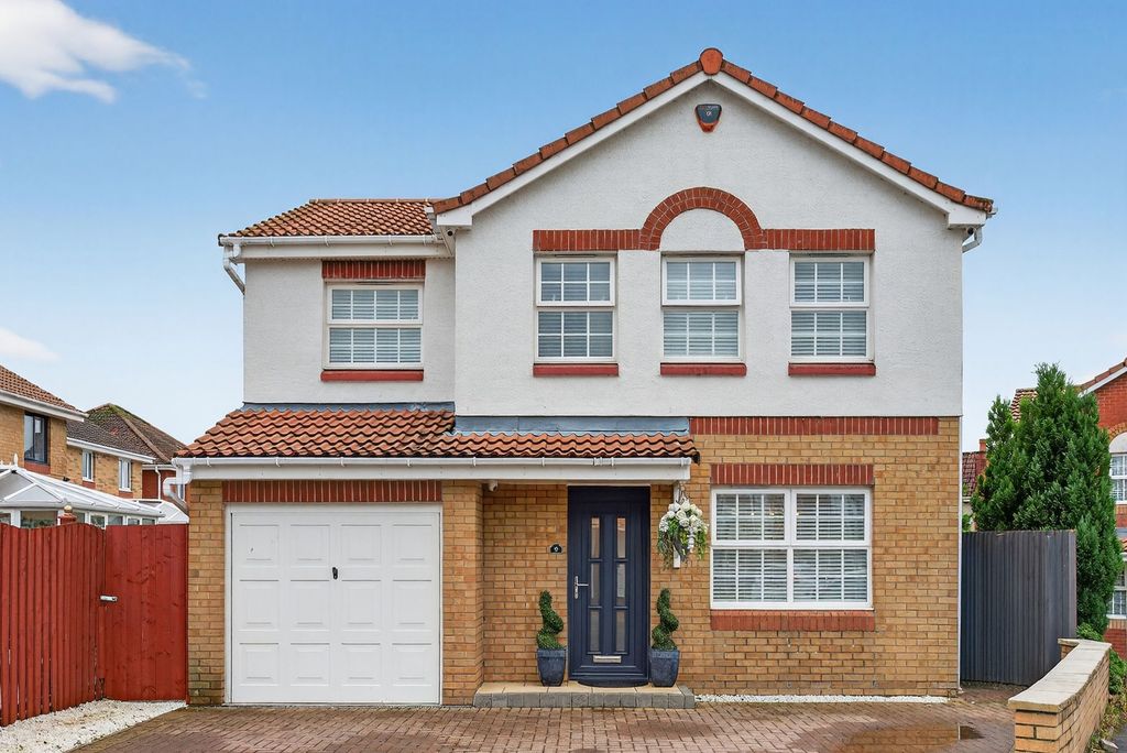 Property photo 1 of 27