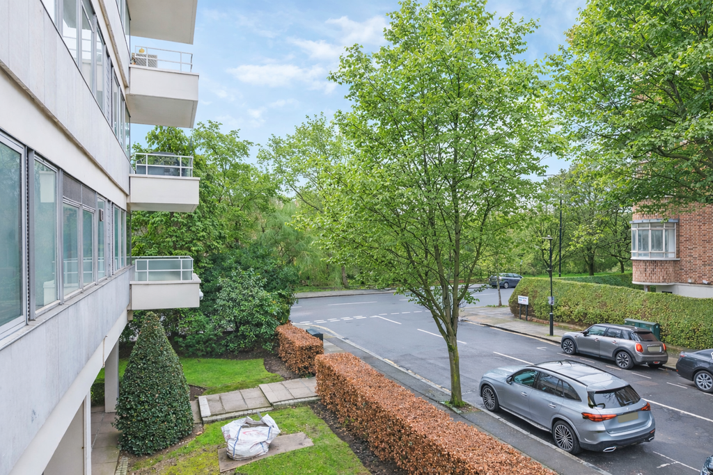 Property photo 3 of 29