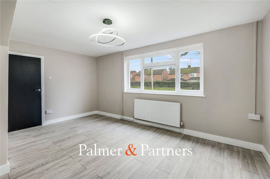 Property photo 2 of 19 Picture No. 08