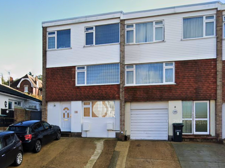 Property photo 1 of 10