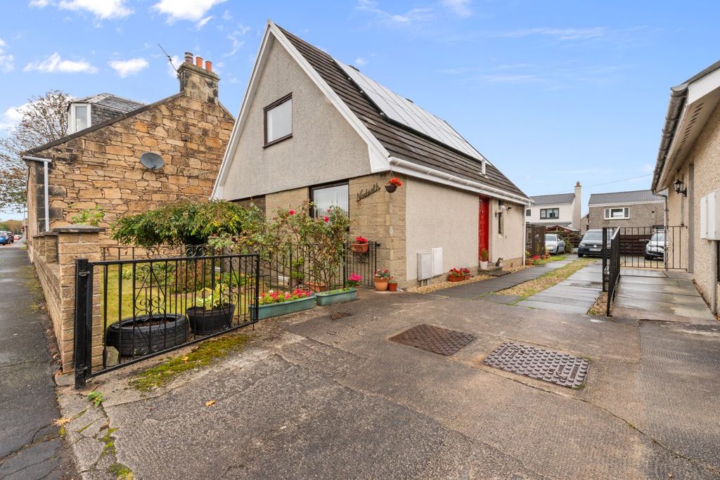 Property photo 1 of 29