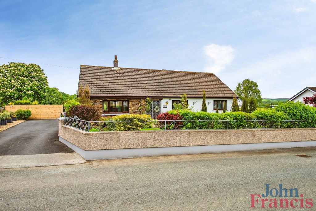 Property photo 1 of 24 Pbox-Img.Jpg