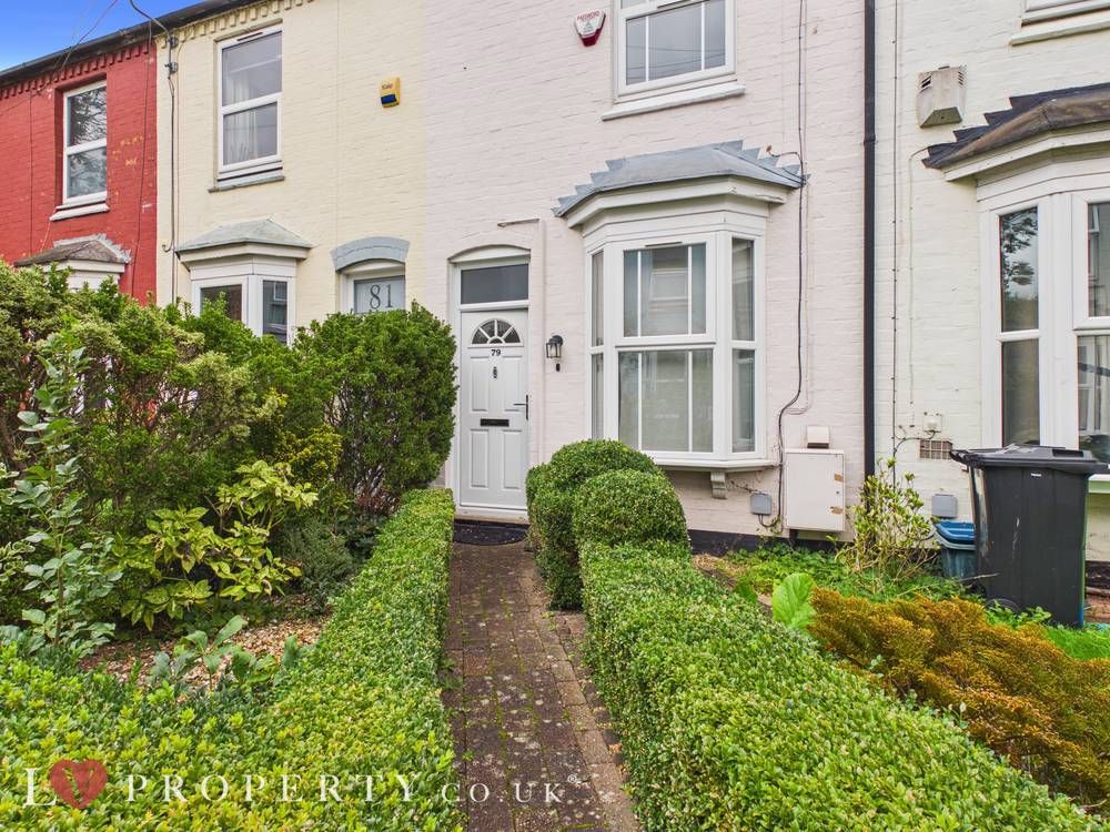 Property photo 3 of 11 Giraffe360-Still003