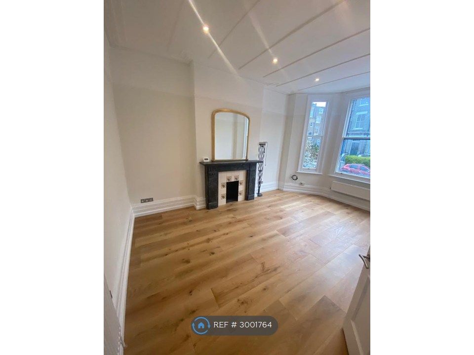 Property photo 3 of 8