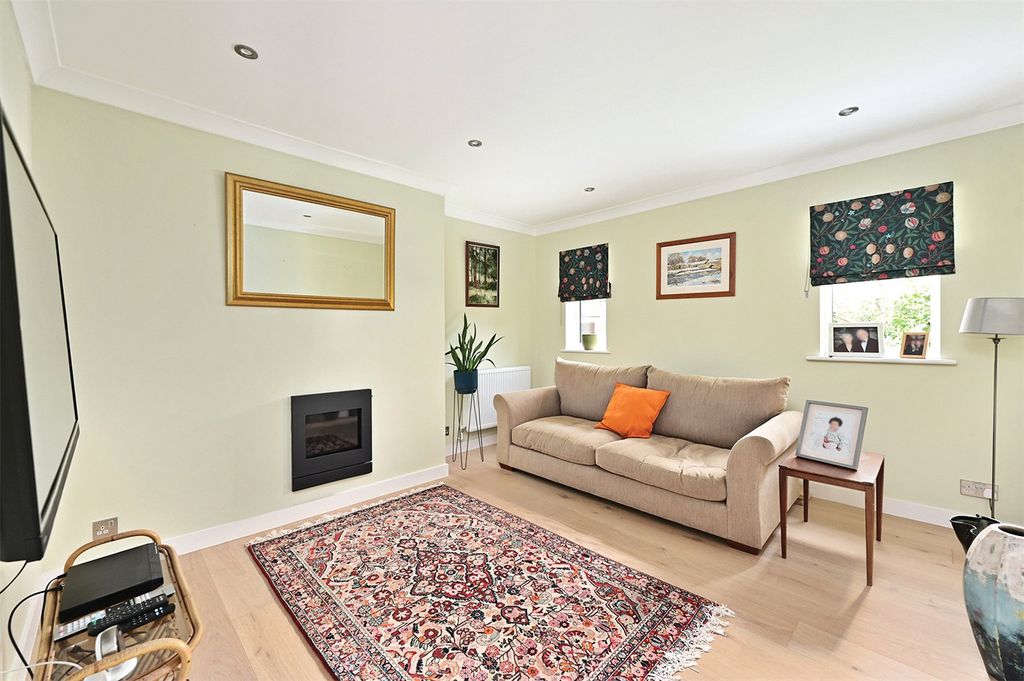 Property photo 3 of 17 Picture No. 08
