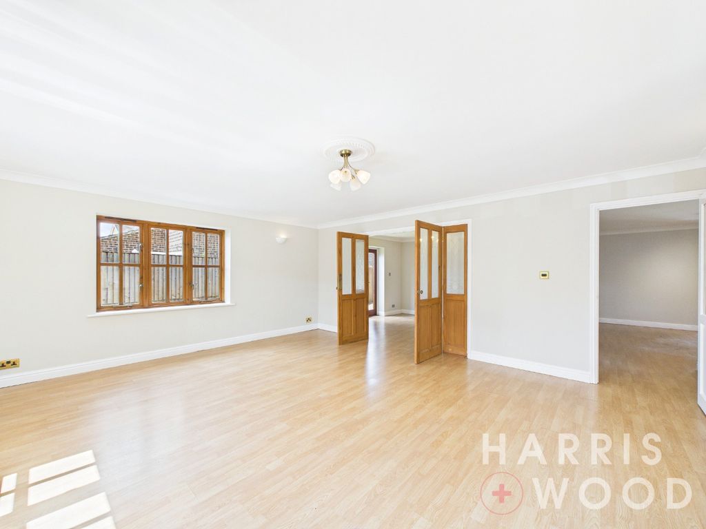 Property photo 3 of 42 4941613