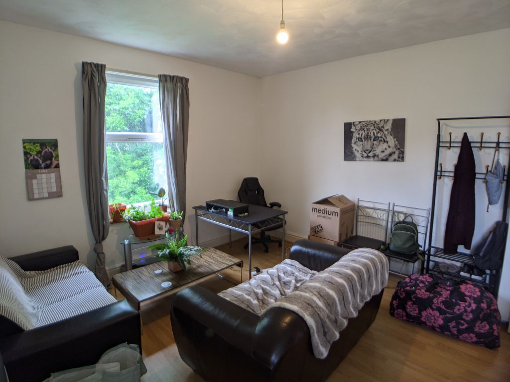 Property photo 3 of 9