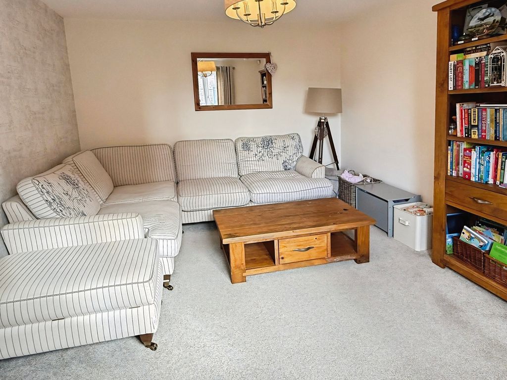 Property photo 3 of 29