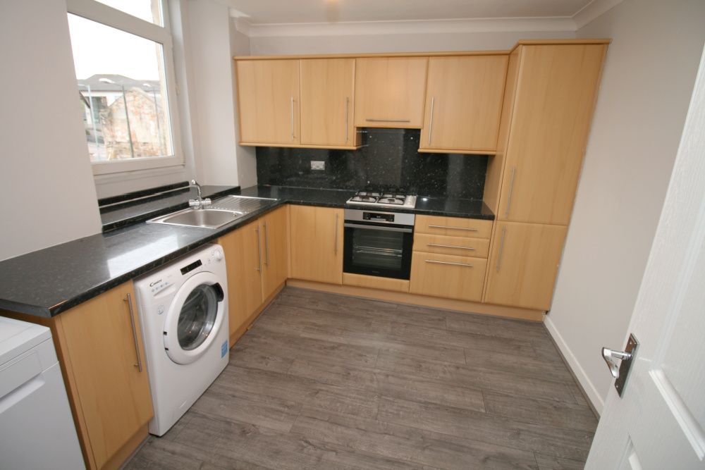 Property photo 3 of 11 Photo 3