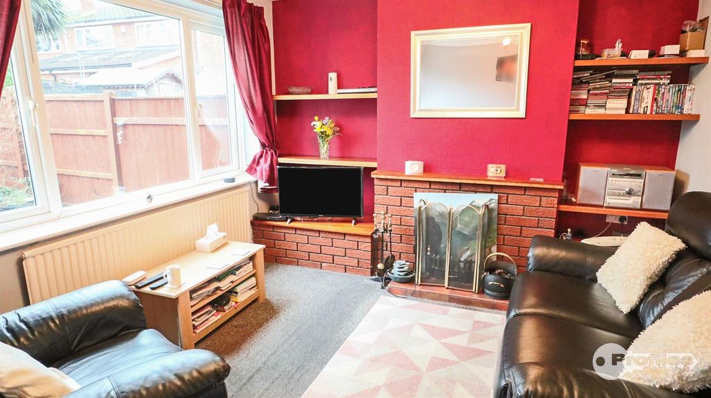 Property photo 2 of 16 Img_9046.Jpg