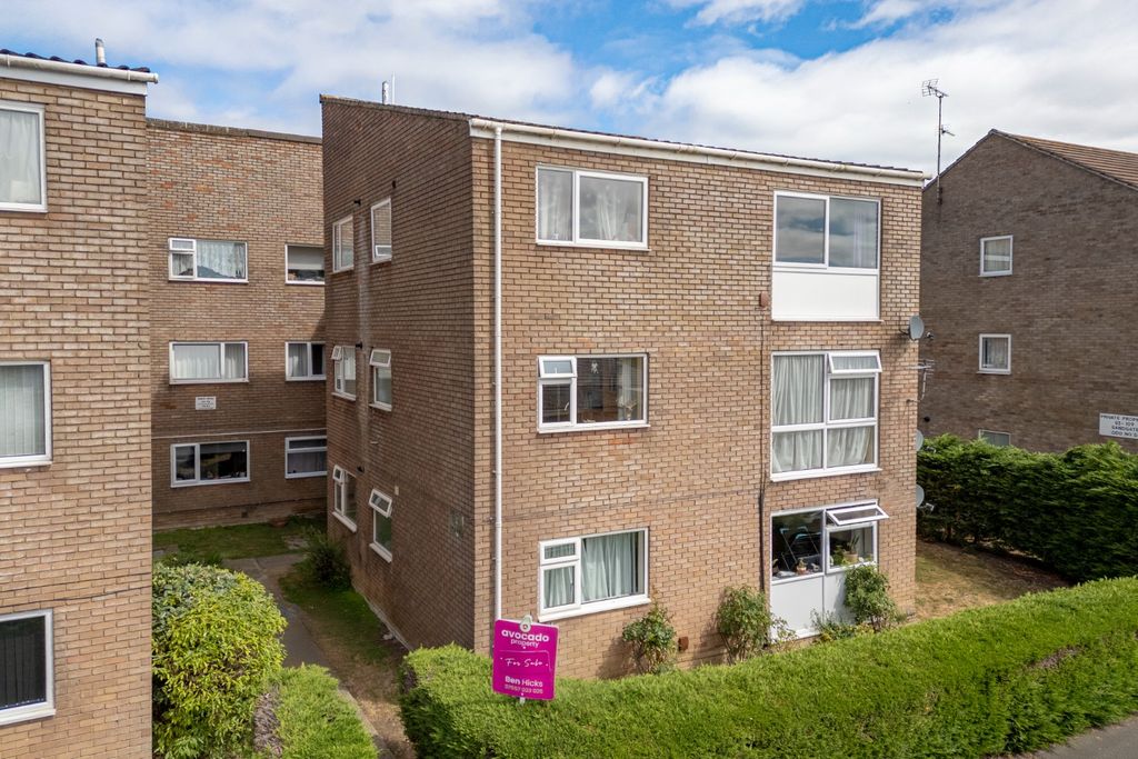 Property photo 1 of 20 3918920