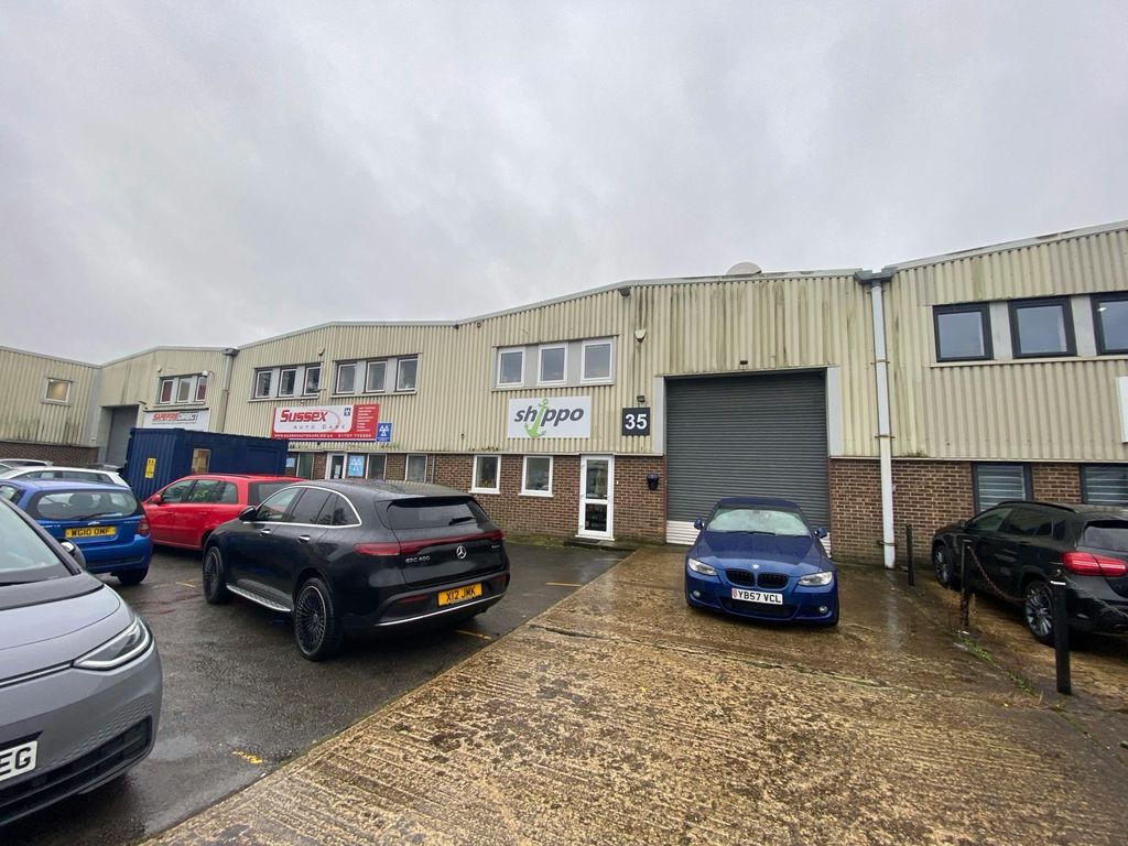 Property photo 1 of 5 Web Front Img_9423.Jpeg