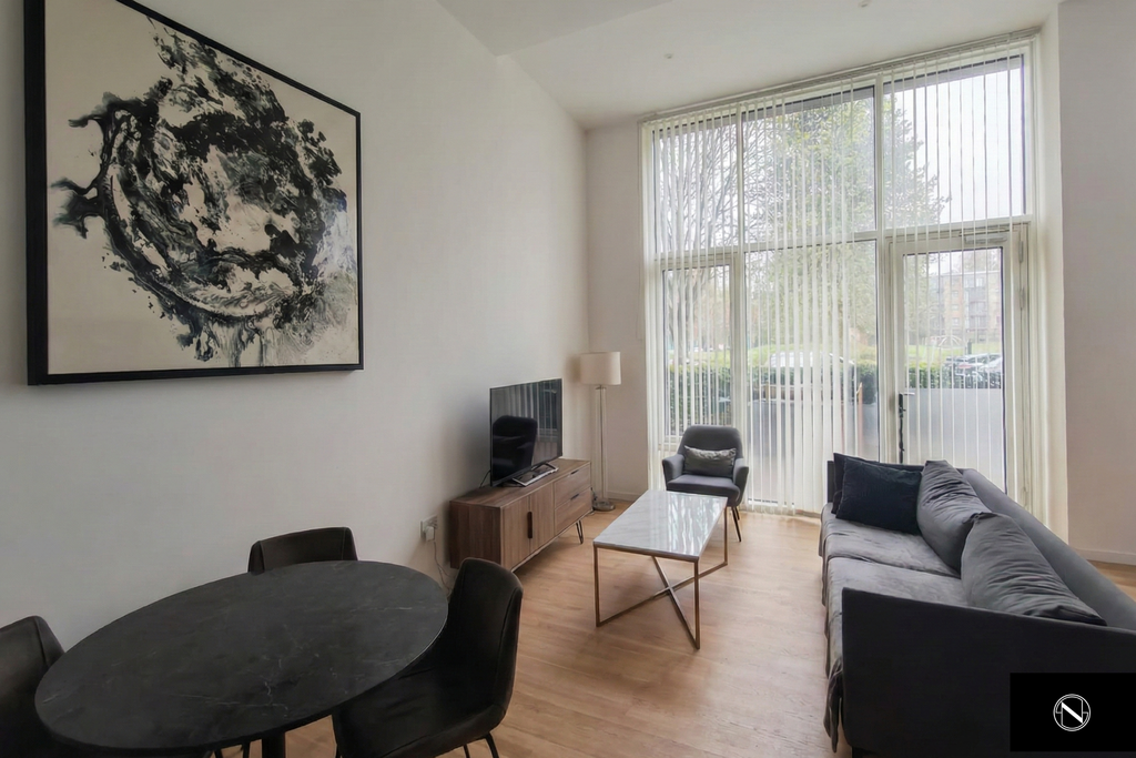 Property photo 2 of 13 Family Space