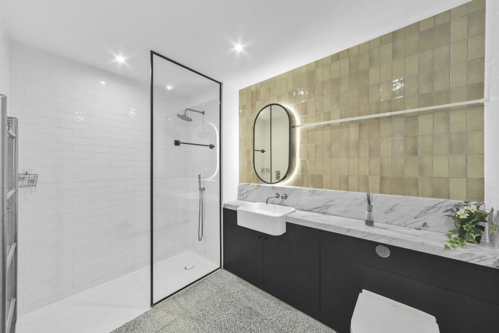 Property photo 3 of 14 Dsc_2653_High