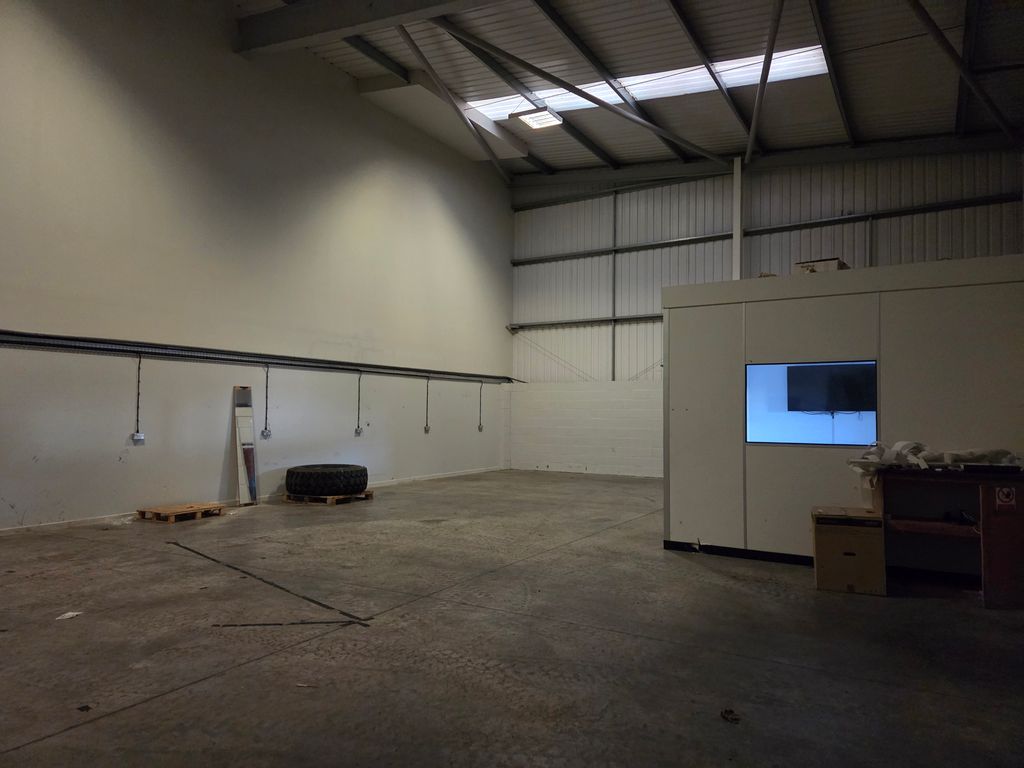 Property photo 2 of 5