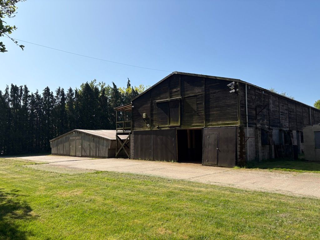 Property photo 1 of 4 Photo 8