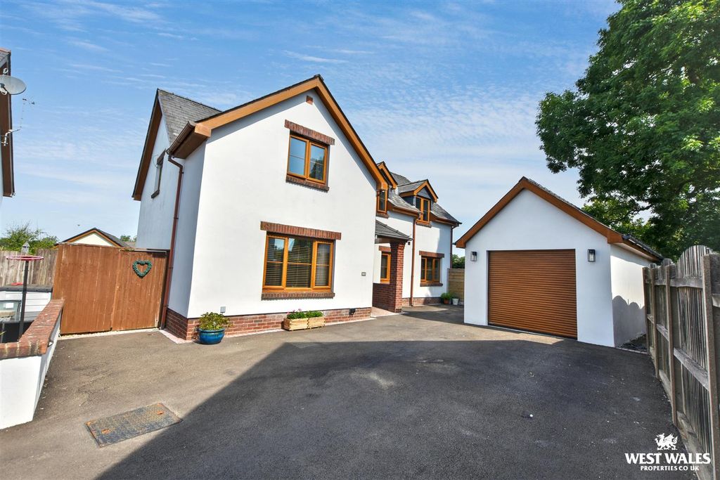 Property photo 1 of 25 28 (4).Jpg