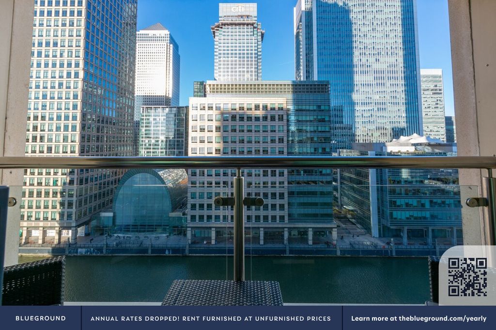 Property photo 3 of 14 Balcony