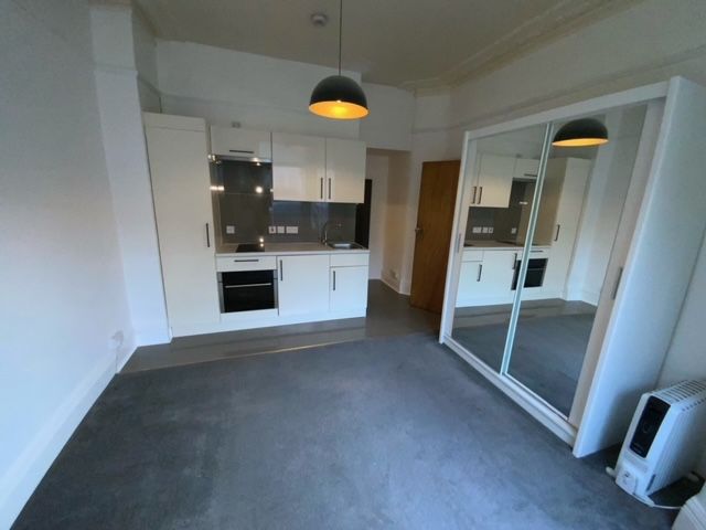 Property photo 1 of 4