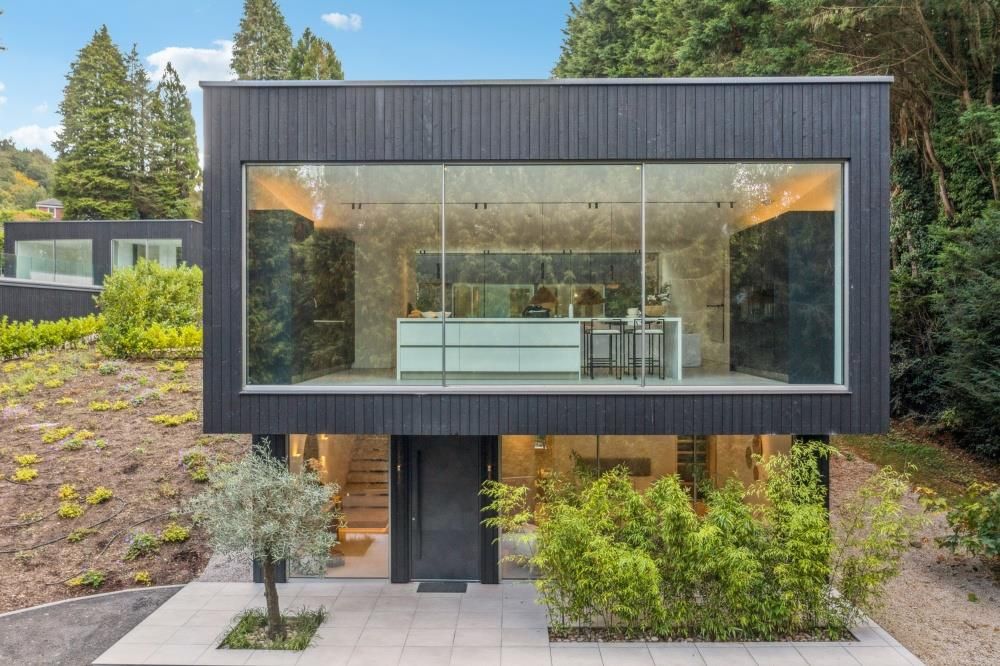 Property photo 1 of 37 Lead Image