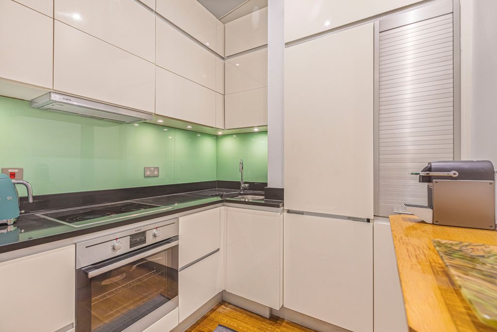 Property photo 3 of 11 8Y3A6283Copy