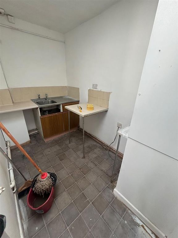 Property photo 2 of 6 Whatsapp Image 2026-10-16 At 13.28.31 (1).Jpeg