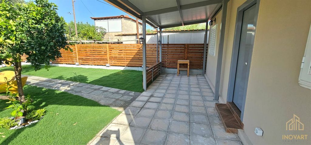 Property photo 3 of 25