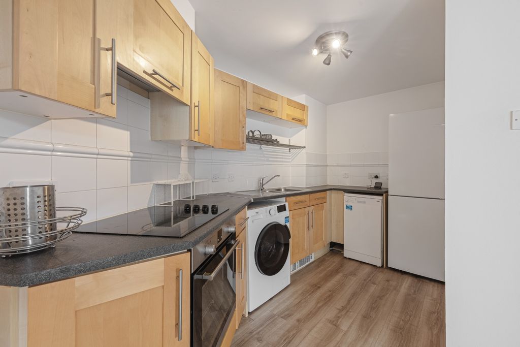 Property photo 3 of 9 094A2757
