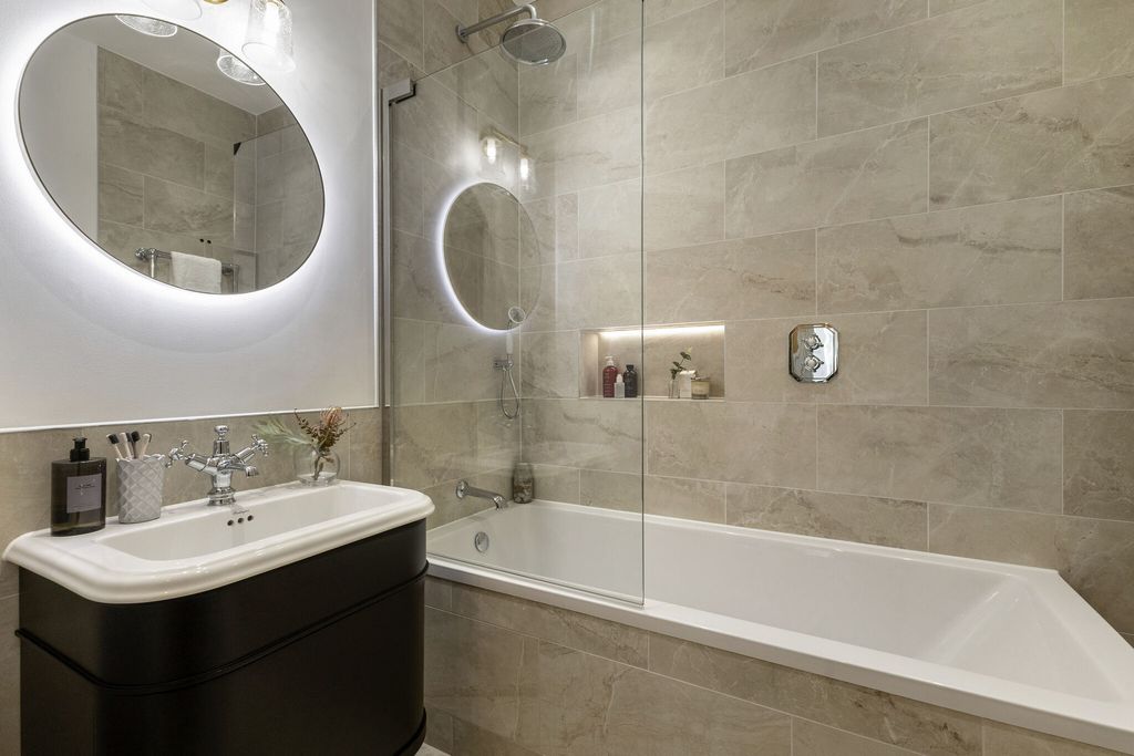 Additional image 12 of 3 bed flat for saleNataly Gardens, Wick Road, Egham TW20