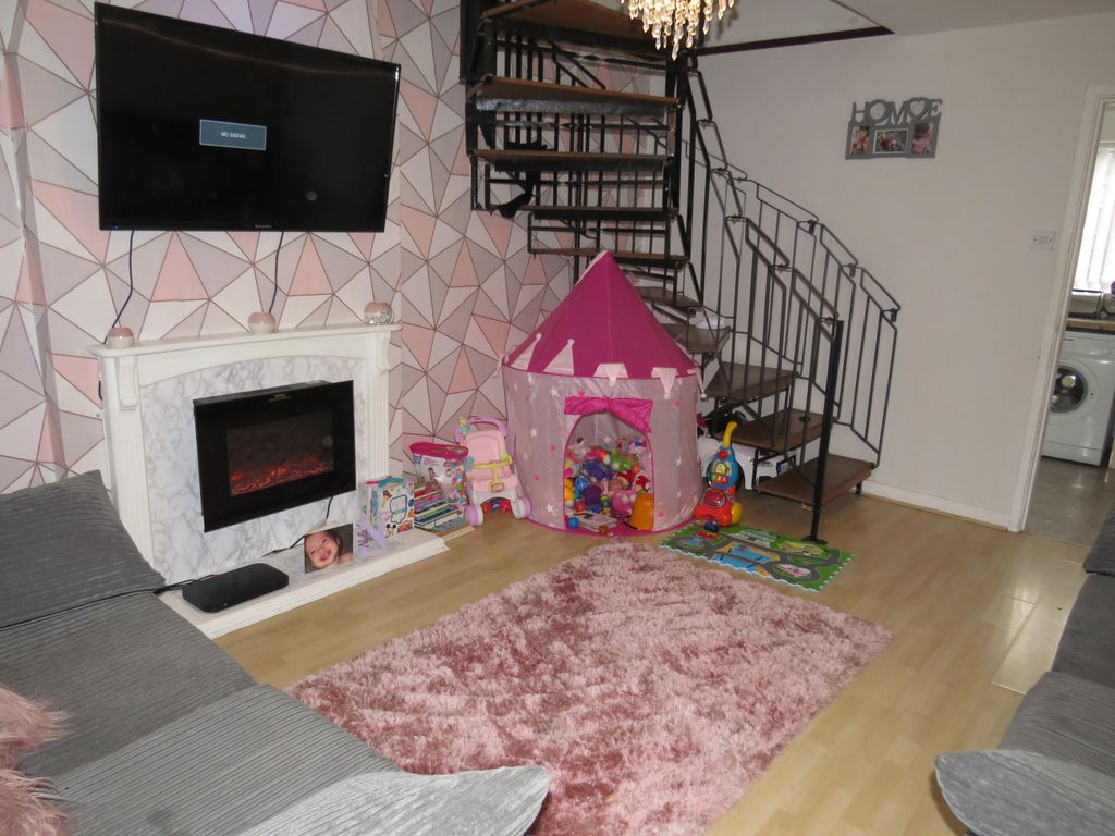 Property photo 3 of 10 Image