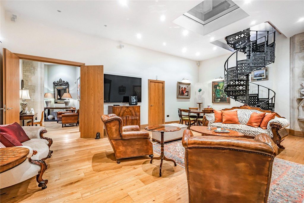 Property photo 3 of 28 4.Jpg