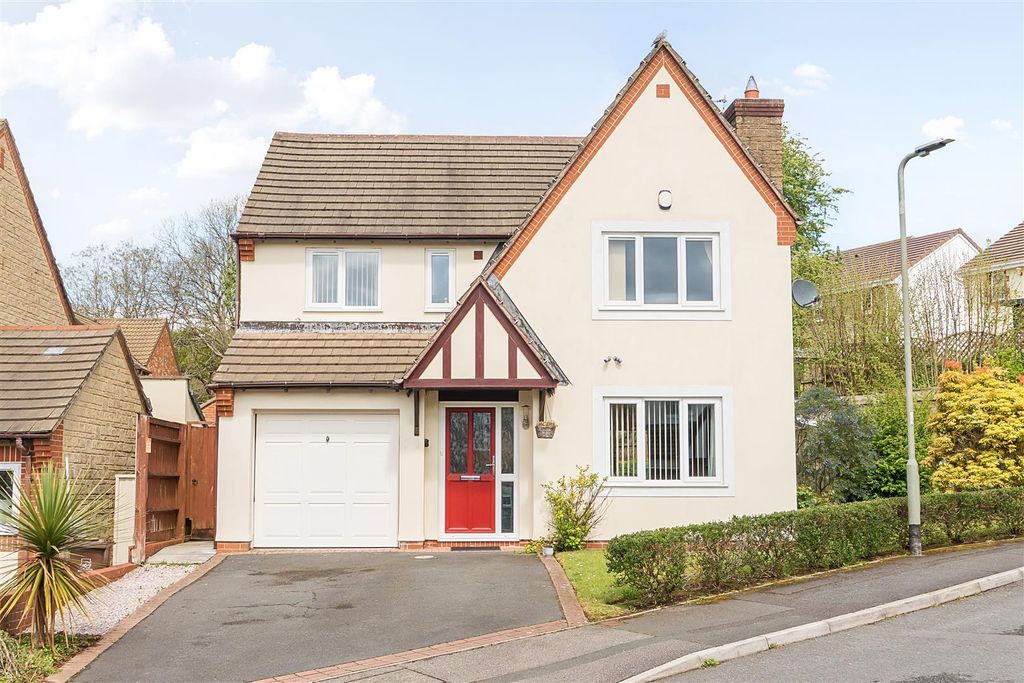 Property photo 2 of 16 Gw25 Front.Jpg