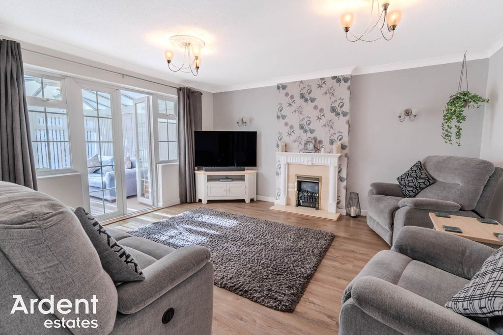 Property photo 3 of 22