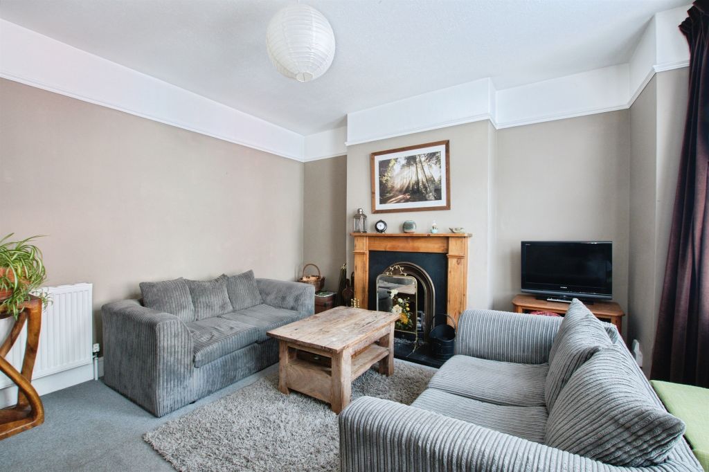 Property photo 3 of 15