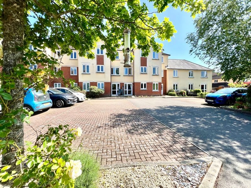 Property photo 1 of 13 Front